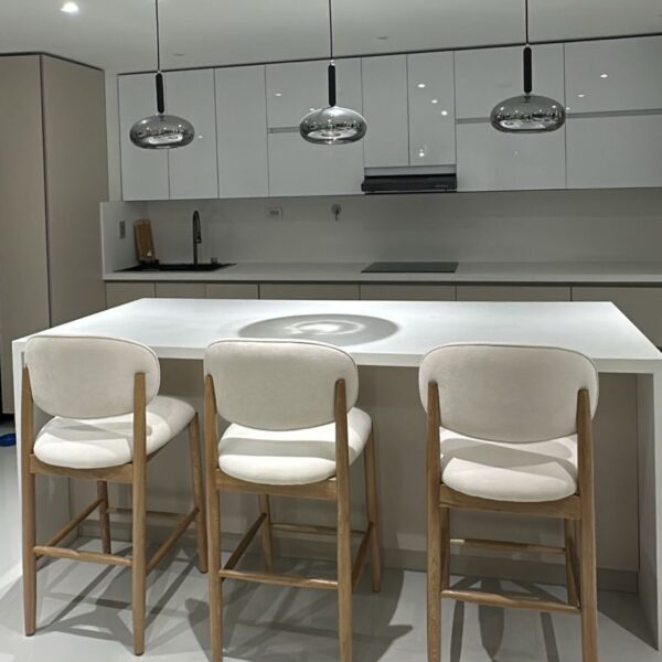 SILLA DE BARRA CAROLINA